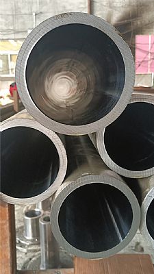 絎磨管