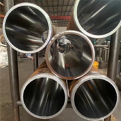 非標(biāo)油缸管現(xiàn)貨規(guī)格根據(jù)客戶(hù)可定做，定制規(guī)格如下